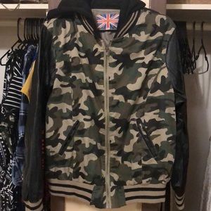 Army/camouflage hooded jacket